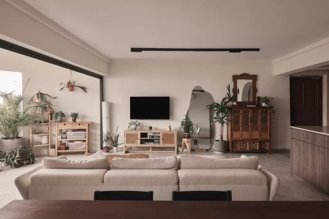 Resale Delta 5-Room — Resale HDB · 5-Room interior by The Local INN.terior